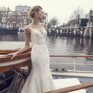 60+ Vintage Wedding Dresses to Fall in Love With