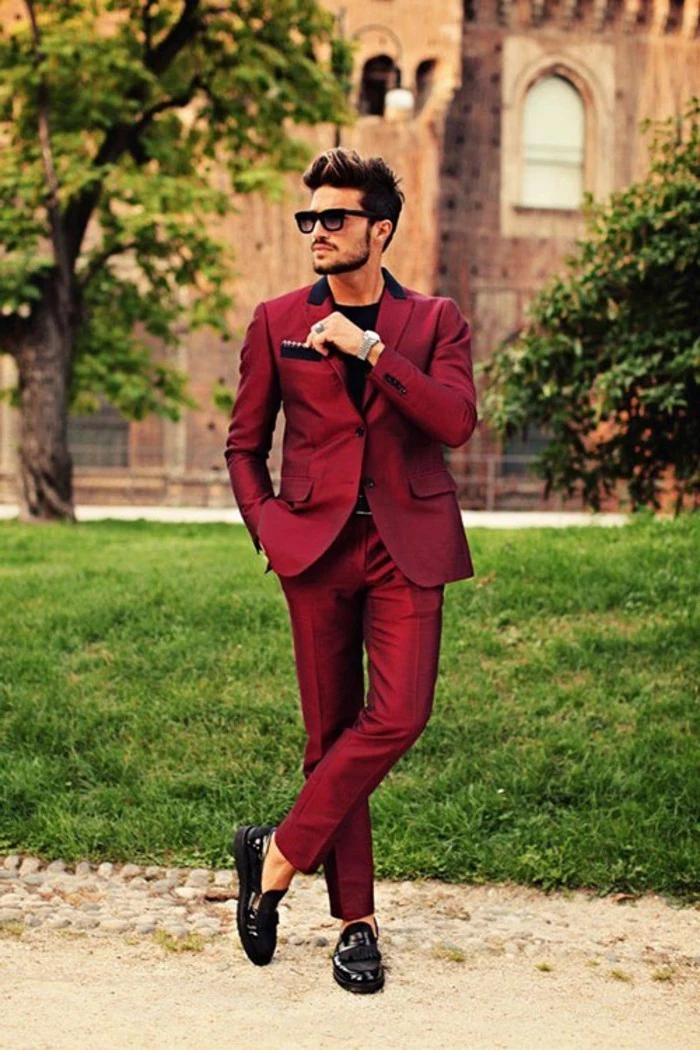 burgundy red two piece suit, worn by young man with sunglasses, black tie optional wedding, black t-shirt and black patent loafers, worn on bare feet