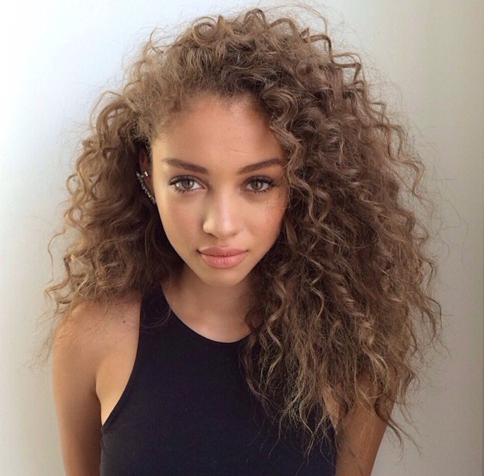 ▷1001 + Ideas for Stunning Hairstyles for Curly Hair That You Will Love