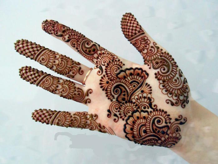 henna hands palms