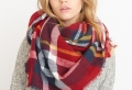How to Wear a Blanket Scarf – 80 + Cozy Suggestions to Keep You Warm This Fall