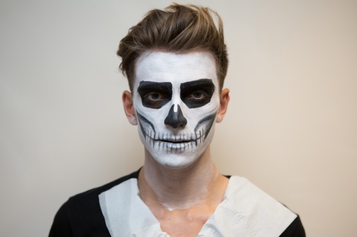 skull face makeup for men
