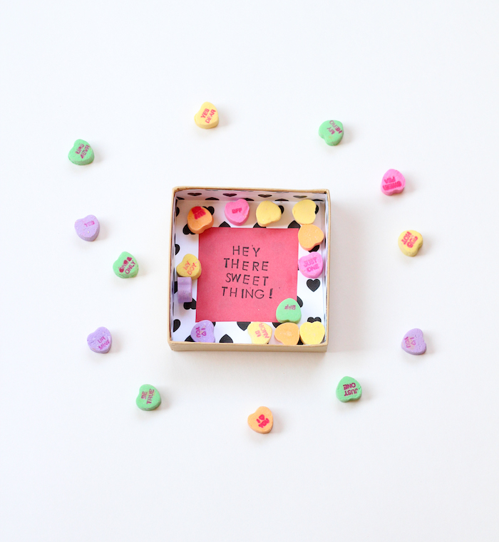 hey there sweet thing message in a box, cardboard box, conversation hearts, gift basket ideas for boyfriend