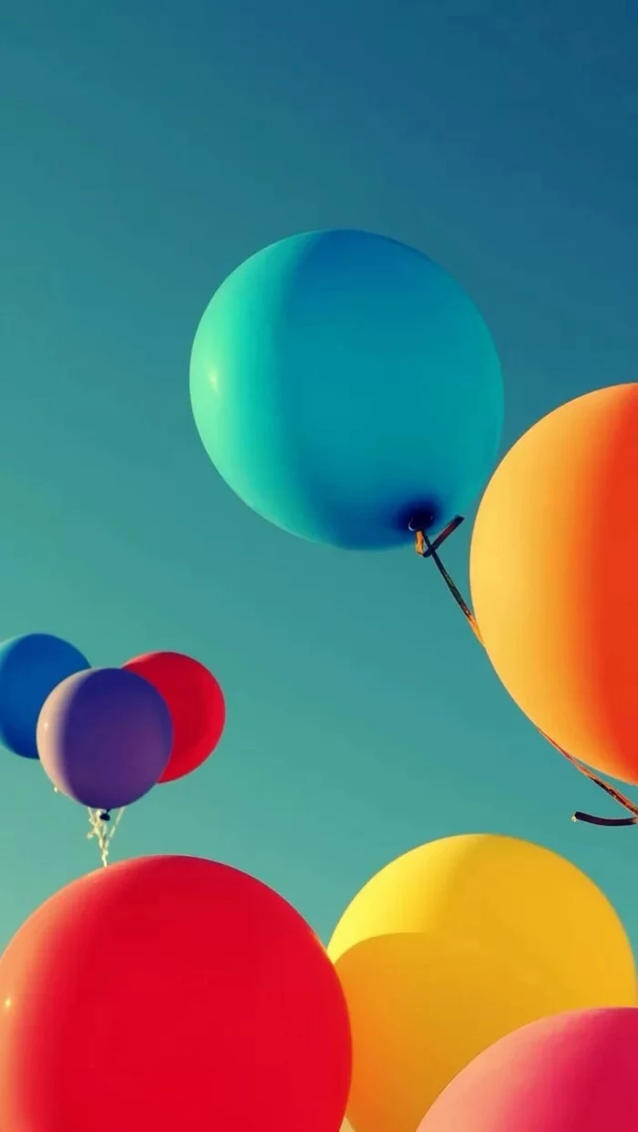 cool iphone backgrounds, colourful balloons, blue sky