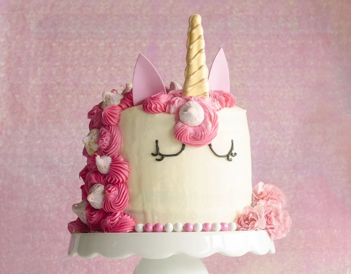 pink roses and meringue kisses on white fondant, unicorn cupcake cake, gold horn, pink ears