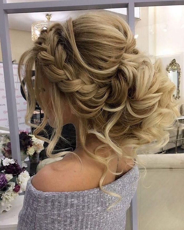 15 Wedding hairstyles for long hair 2021  romantic wedding hairstyles