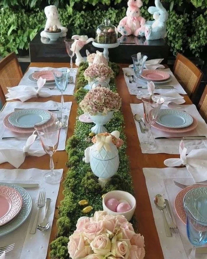 pink and blue plate settings, easter table decorations ideas, moss like table runner