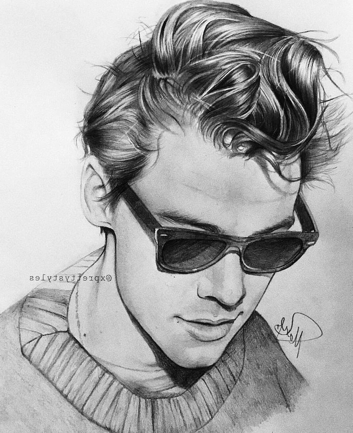 harry styles portrait, wearing black sunglasses, easy things to draw when your bored, black and white, pencil sketch