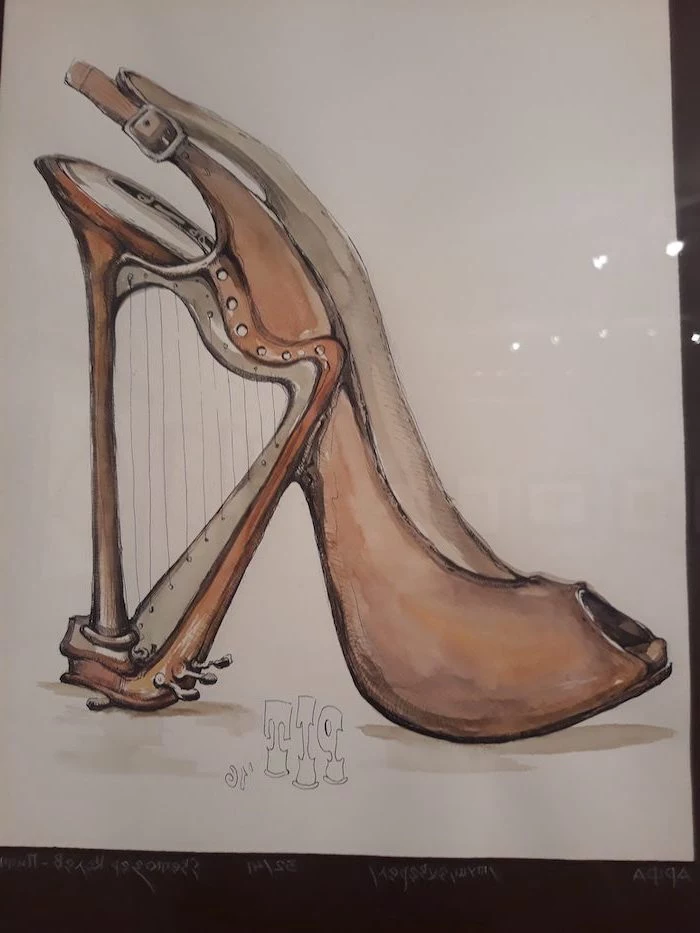 high heels, with an open toe, harp for a heel, easy things to draw for beginners, white background, cool pictures to draw for beginners