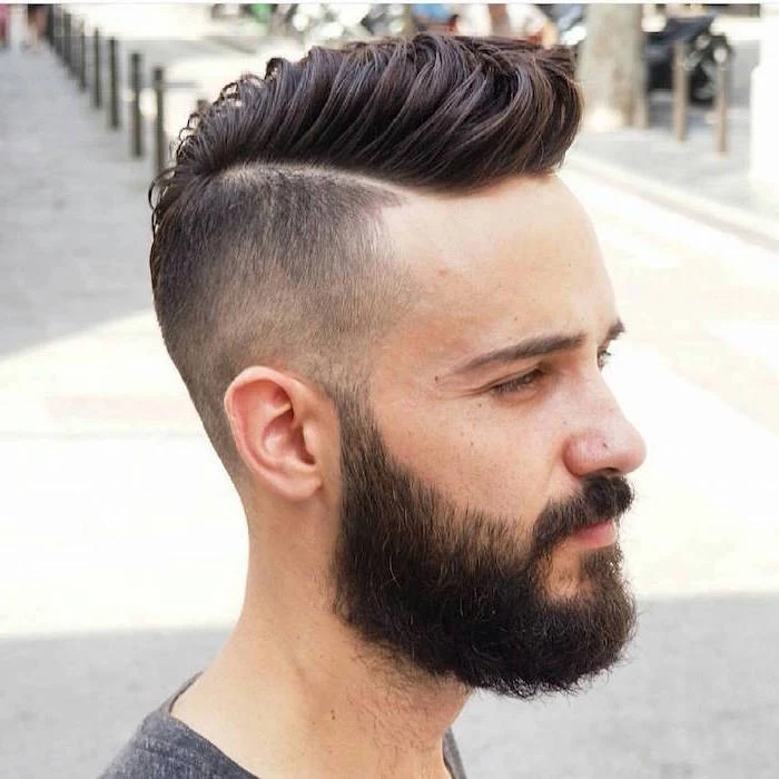 hairstyle for men, brown hair, black beard, grey shirt