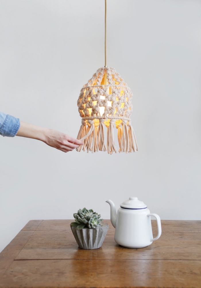 macrame lamp shade, wooden table, potted succulent, learn macrame, white wall