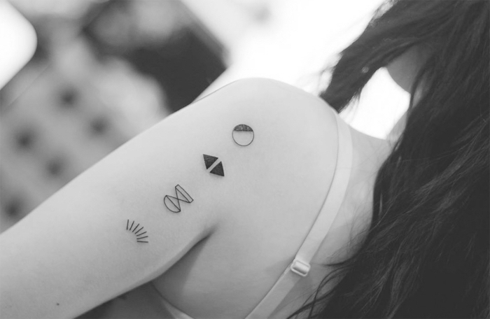 sun and moon, geometrical hourglass, shoulder tattoo, tattoo locations, black and white photo