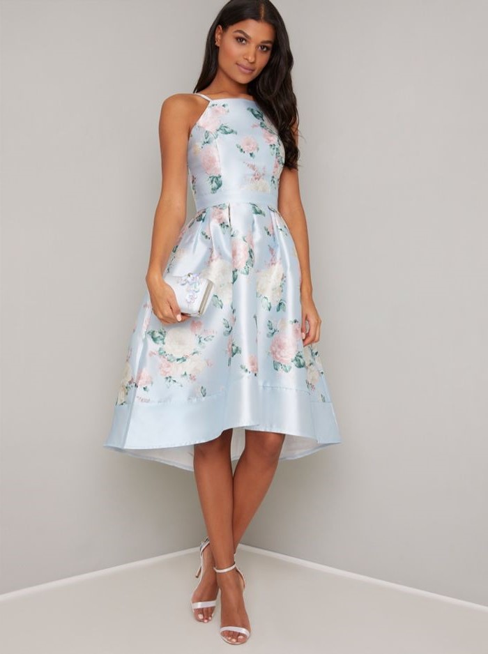 light blue satin, floral print, above the knee, short mother of the bride dresses, white sandals, black wavy hair