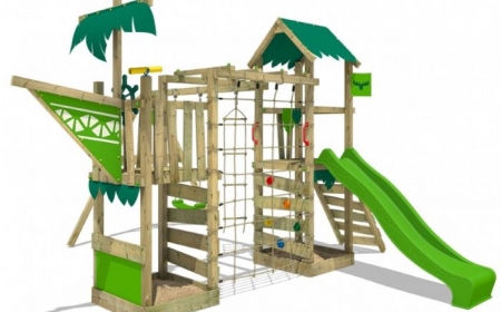 green climbing frame