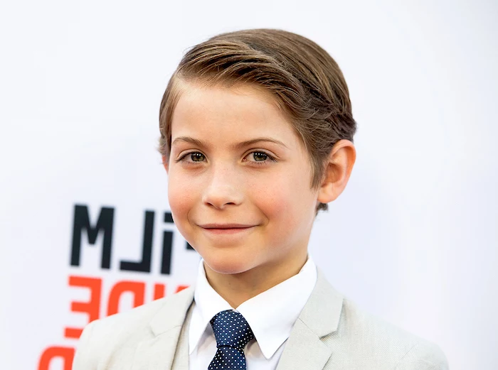 jacob tremblay, brown hair, side swept, cool haircuts for boys, white blazer, blue tie