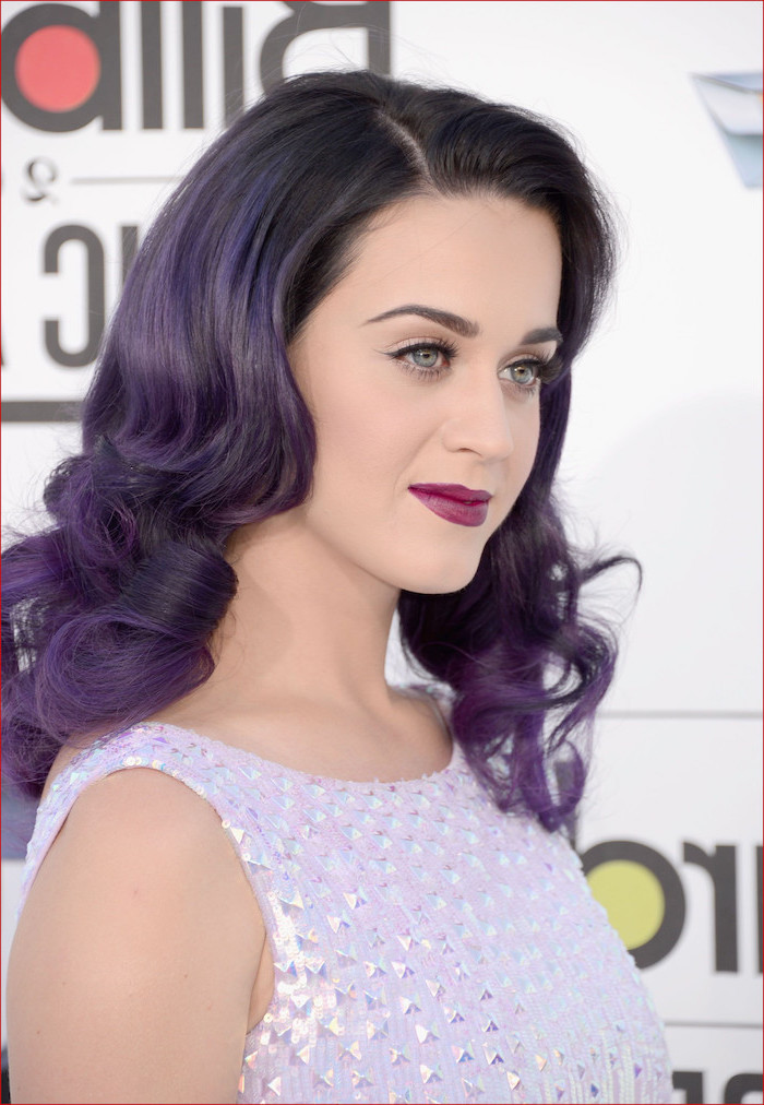 dark ombre hair, katy perry, black to purple, medium length, wavy hairstyle, pink sequinned dress