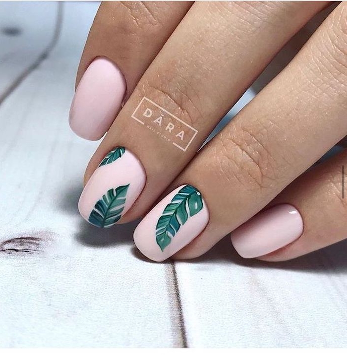 pink nail polish, green palm leaves, short nails, beach nail designs, white background