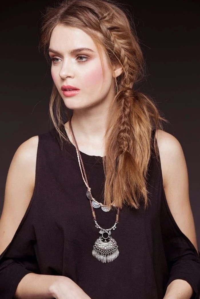 black top, dark blonde hair, side braid, with ponytail, cornrow braid hairstyles, large necklace