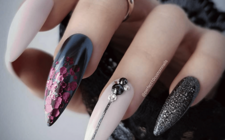 70 ideas for Halloween nails so spooky, you’d definitely want them