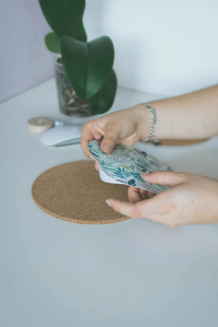 floral paper, cork circle, office cubicle decor, step by step, diy tutorial, cork mouse pad
