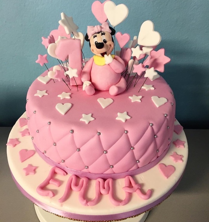baby minnie, pink frosting, minnie mouse 1st birthday cake, white cake stand