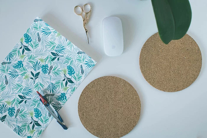 step by step, diy tutorial, desk decor ideas, cork mouse pad, floral paper, white background
