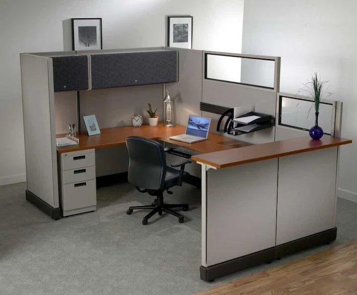 wooden desk, grey drawers and shelves, office decor ideas for work, black metal shelves