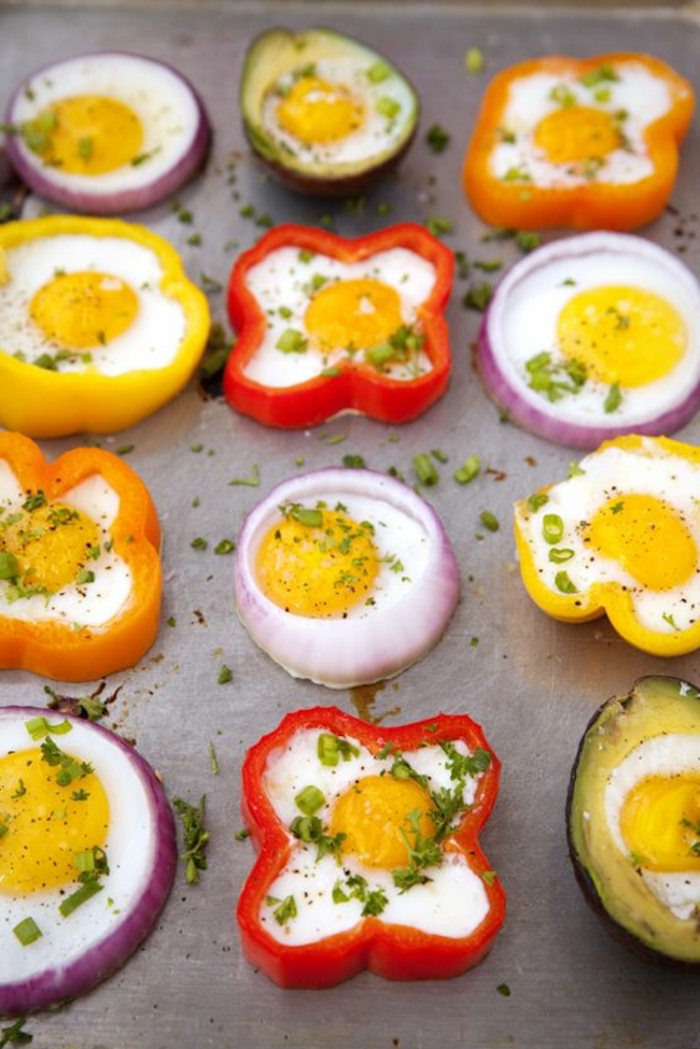 sliced peppers and onion, baked with eggs inside, brunch recipe ideas, silver tray