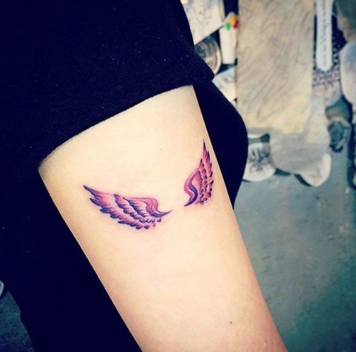 Surreal wings tattoos that never go out of fashion