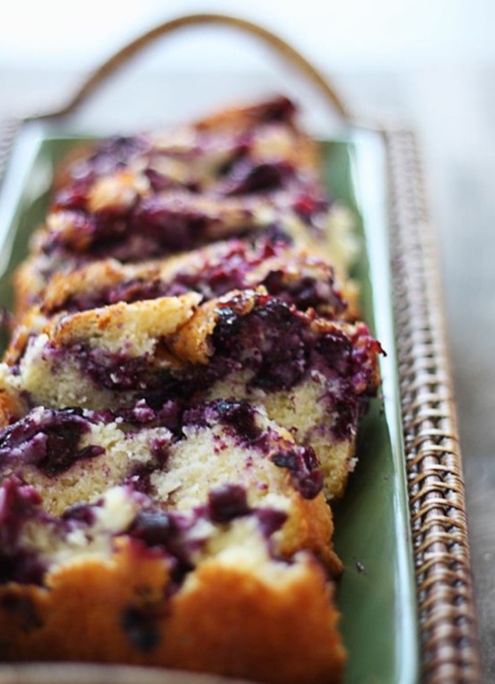 sponge cake, with blueberry jam, fancy breakfast, green tray