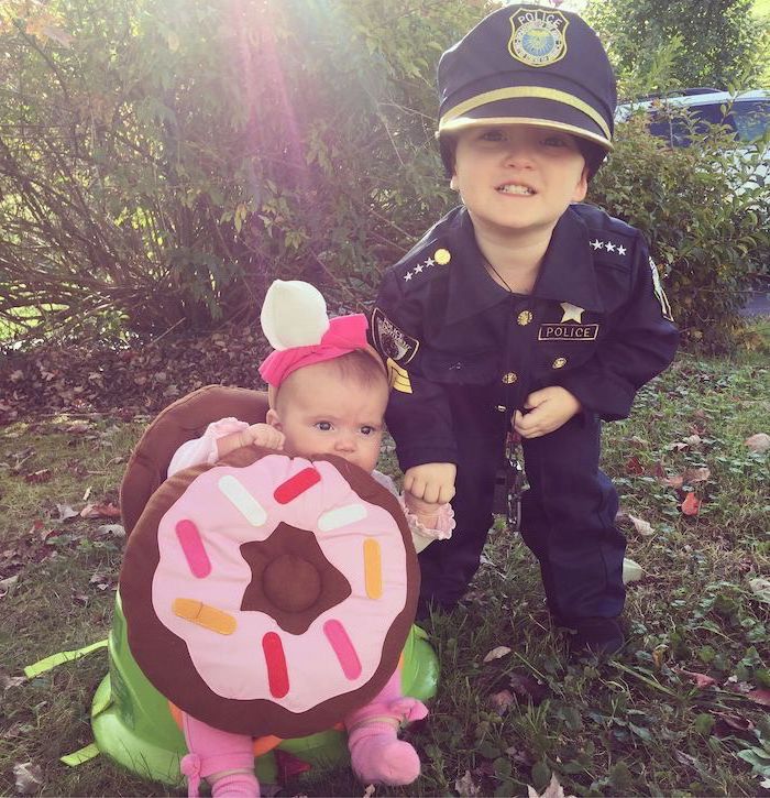 boys dressed as girls for halloween