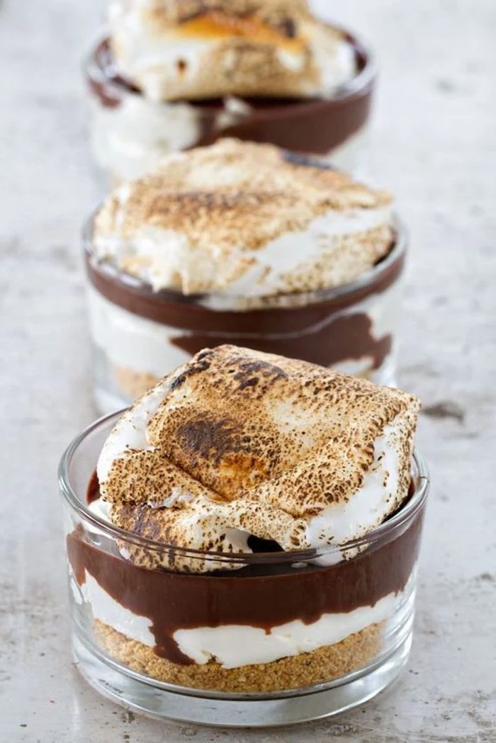 smores chocolate mousse, inside small glasses, easy dessert recipes, granite countertop
