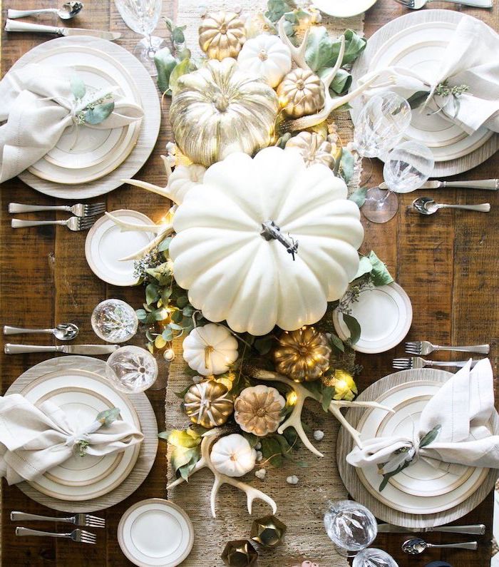 Express your festive mood with these Thanksgiving decorations