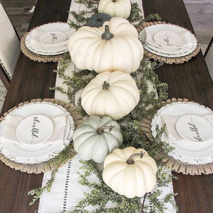 Express your festive mood with these Thanksgiving decorations