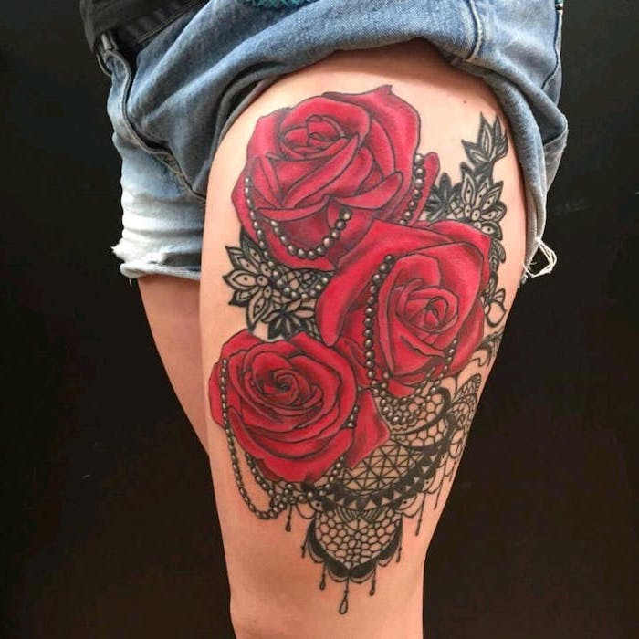 46 Beautiful Hip Tattoos For Women with Meaning