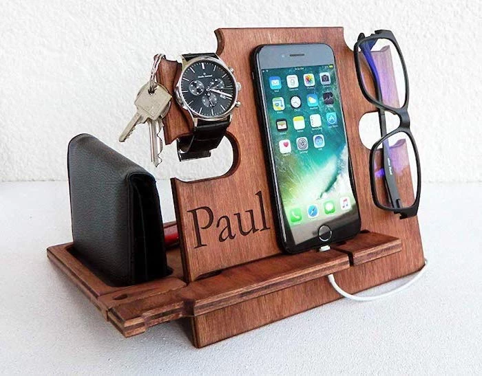 cute gifts for boyfriend, wooden charging station, iphone and sunglasses, keys wallet and watch on it, personalised with name