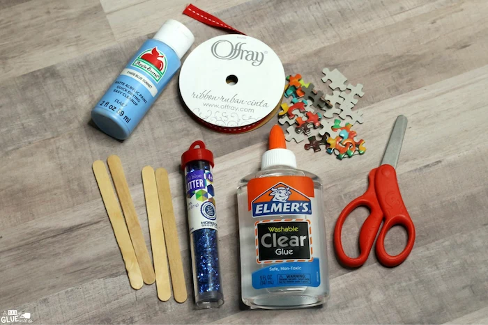 necessary tools, placed on wooden surface, homemade christmas crafts, step by step diy tutorial