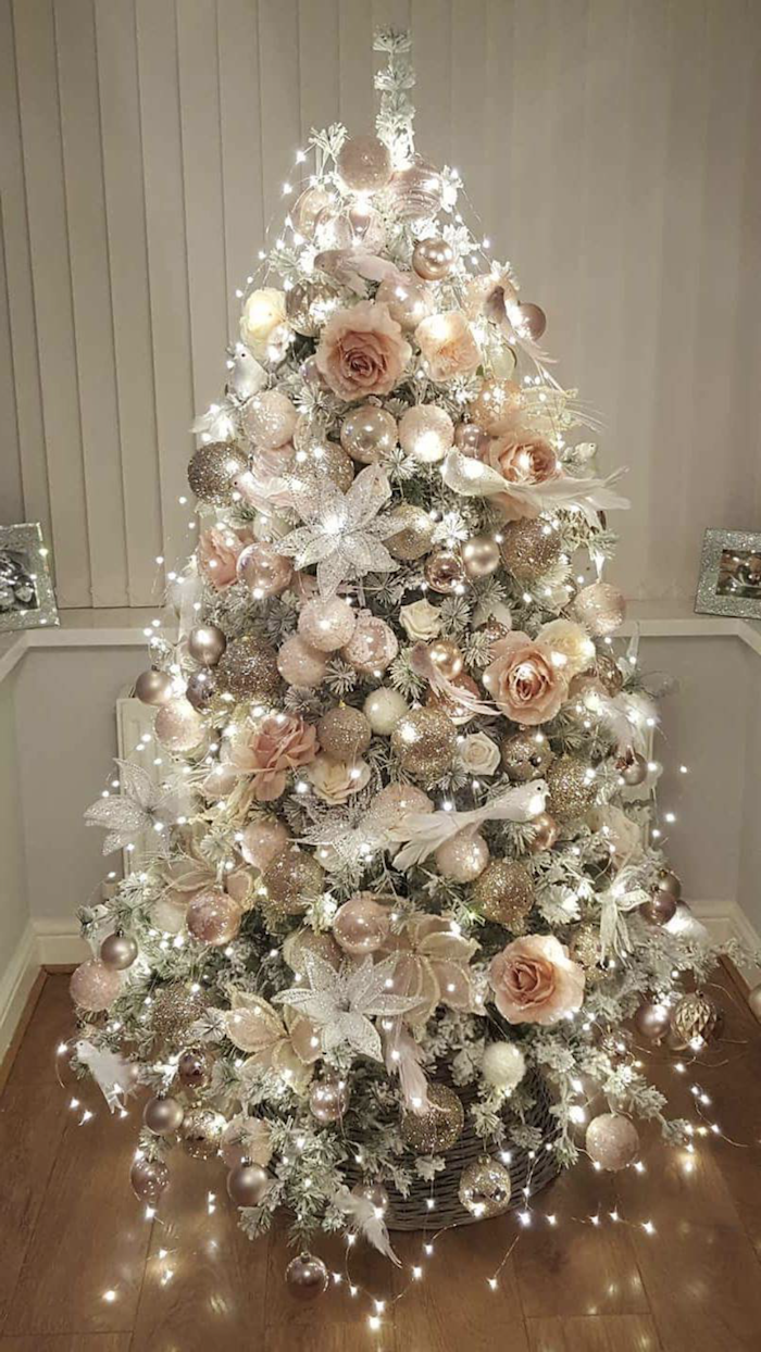 1001+ ideas on how to decorate a Christmas tree