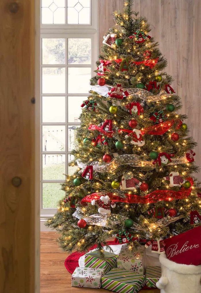 How to decorate a Christmas tree? 70 ideas for gorgeous festive decor