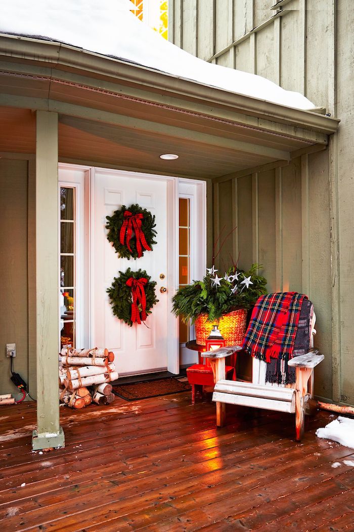 70+ outdoor Christmas decorations to help you win the decor war with ...