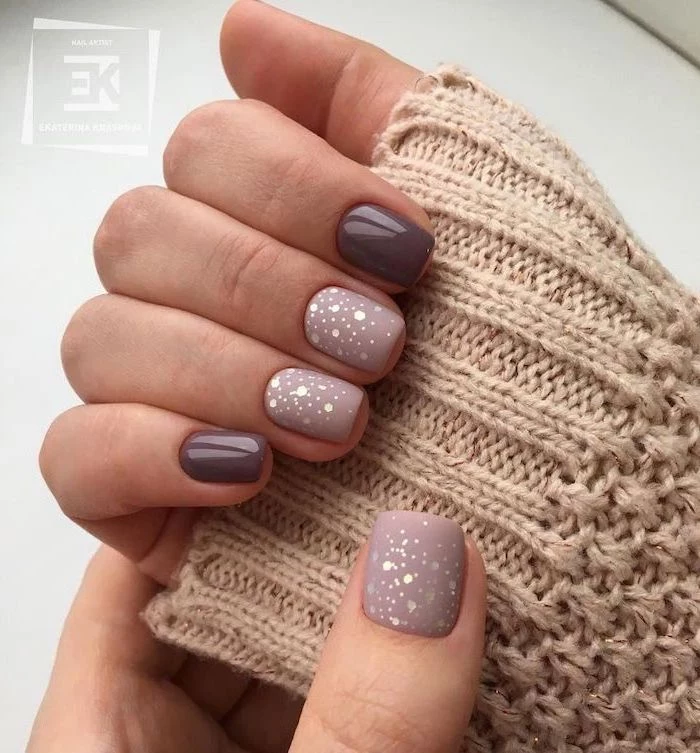 dark grey purple nail polish, nail color ideas, glitter decorations and matte nail polish on the middle index and thumb