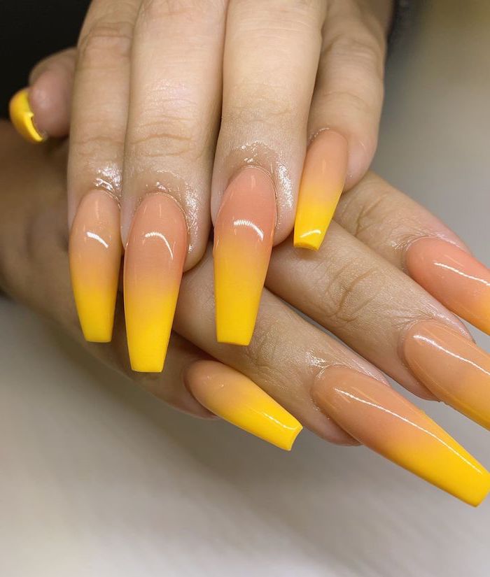 Featured image of post Yellow And White Nails With Butterflies : Several issues can cause them.