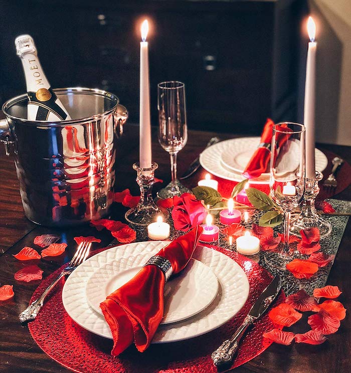 Featured image of post Romantic Decorating Ideas For Valentines Day Dinner - Use language that drives emotion in your ad, like creating fomo with the question have dinner plans for valentine&#039;s day? 6.