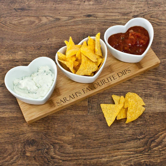 sarah's favourite dips, valentine day gifts for girlfriend, wooden board with three heart shaped bowls, filled with dips and tortilla chips