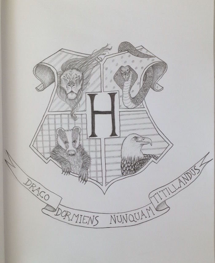 Featured image of post Gryffindor Cute Drawing - Siamo in tema harry potter con lo stemma della casata più amata di sempre, grifondoro, buona visione!