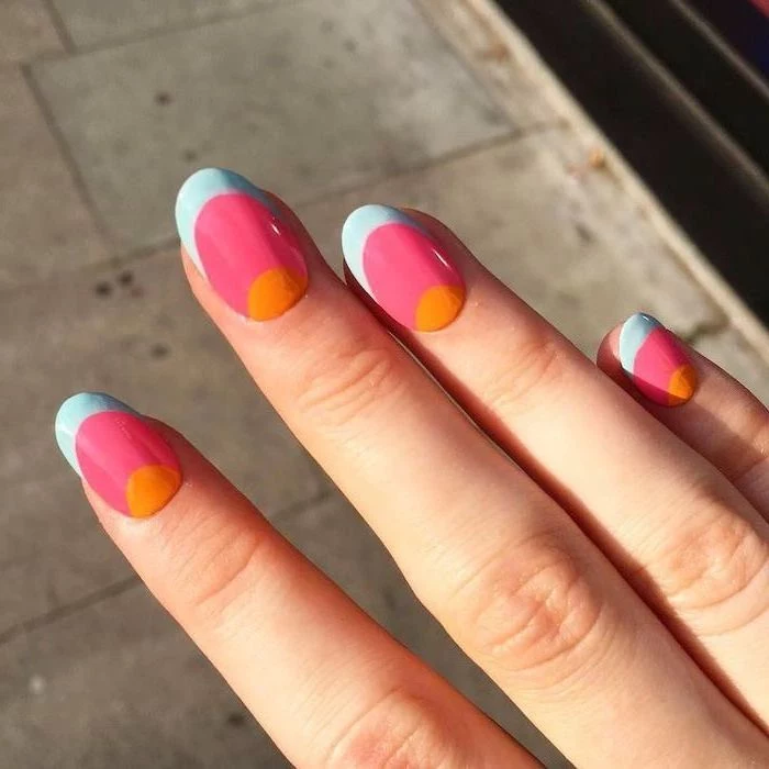 orange and pink nail polish, blue french tips, cute acrylic nail ideas, short squoval nails