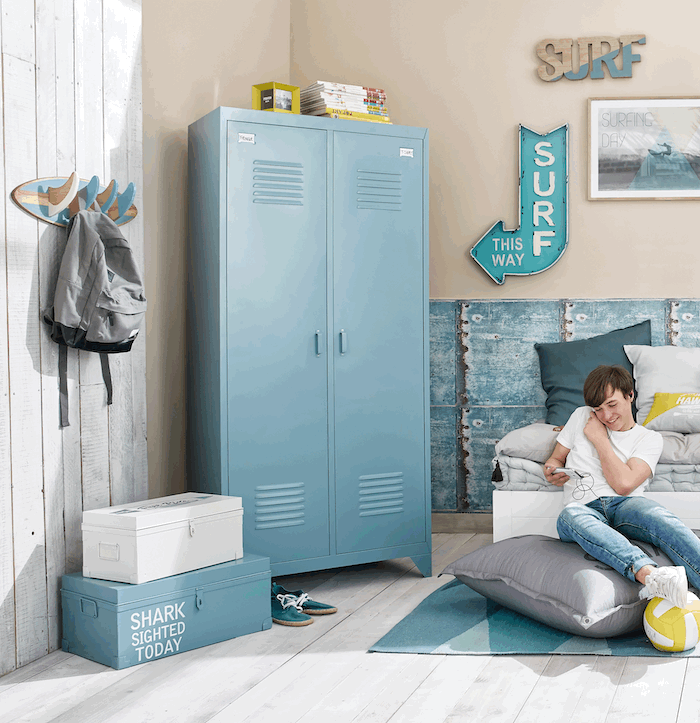 blue metal wardrobe surf themed room boys room paint ideas wooden floor with blue carpet wall in beige and blue