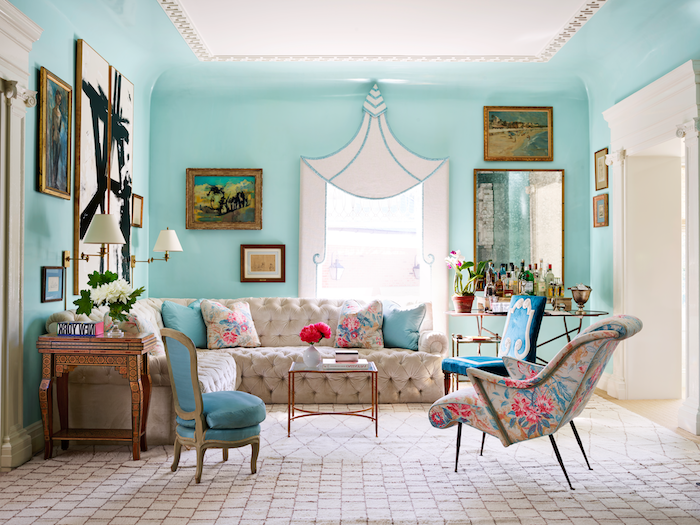 colorful armchair throw pillows on white sofa what color goes with gray mint green walls blue velvet armchairs