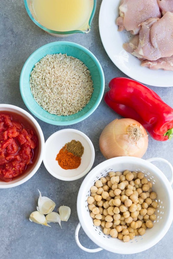 chicken breats rice tomatoes onion pepper chickpeas garlic easy chickpea recipes ingredients for the recipe