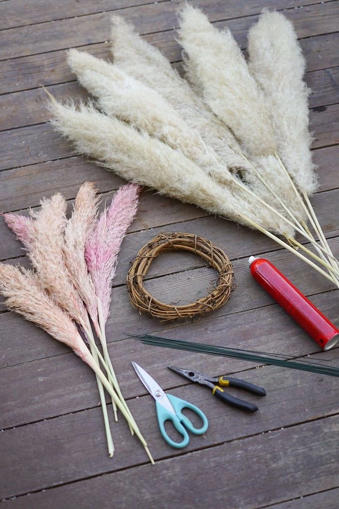 white gold pink pampas grass wreath spray paint scissors pampas grass in vase diy wreath step by step tutorial